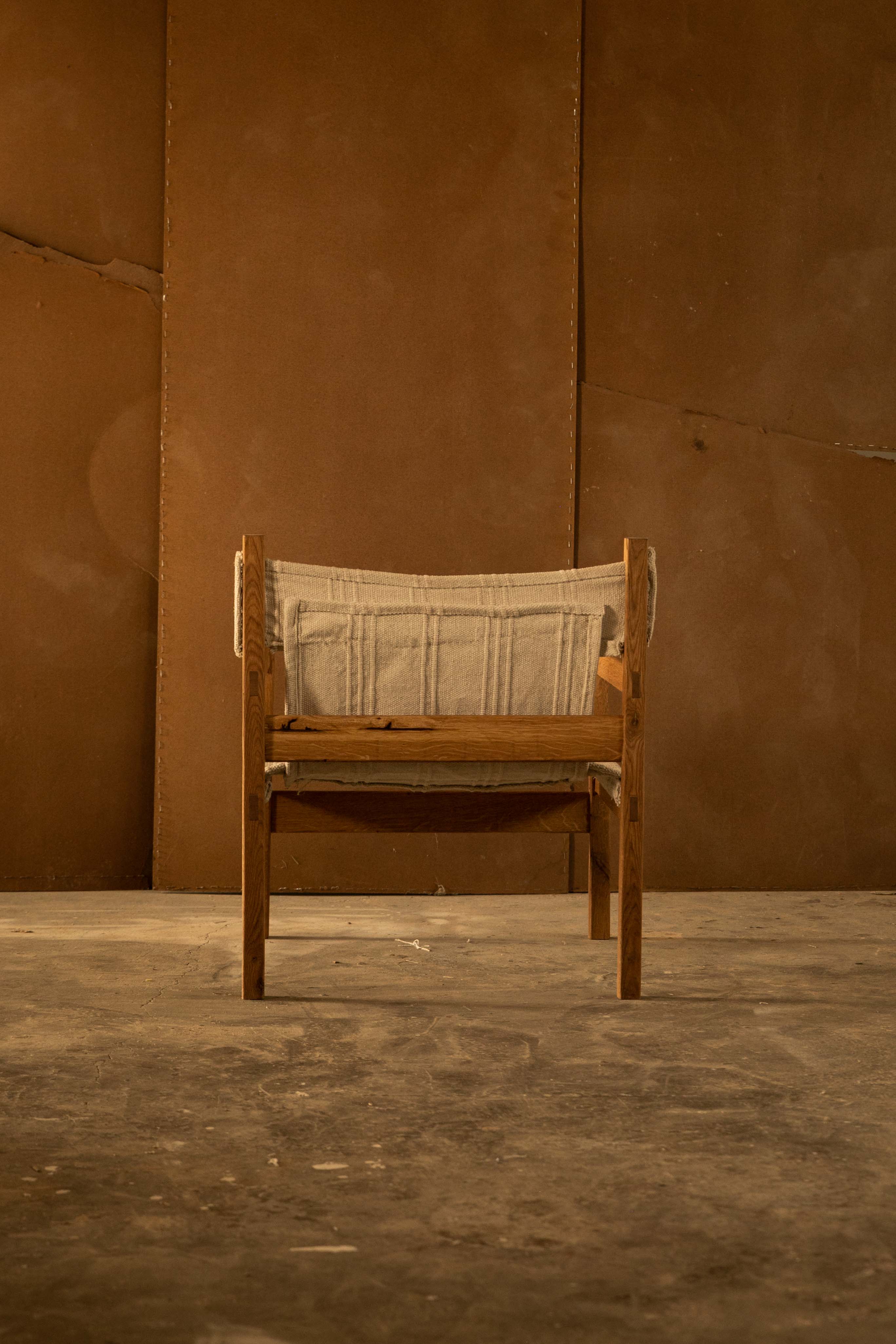 Sillón de Roble y Tela