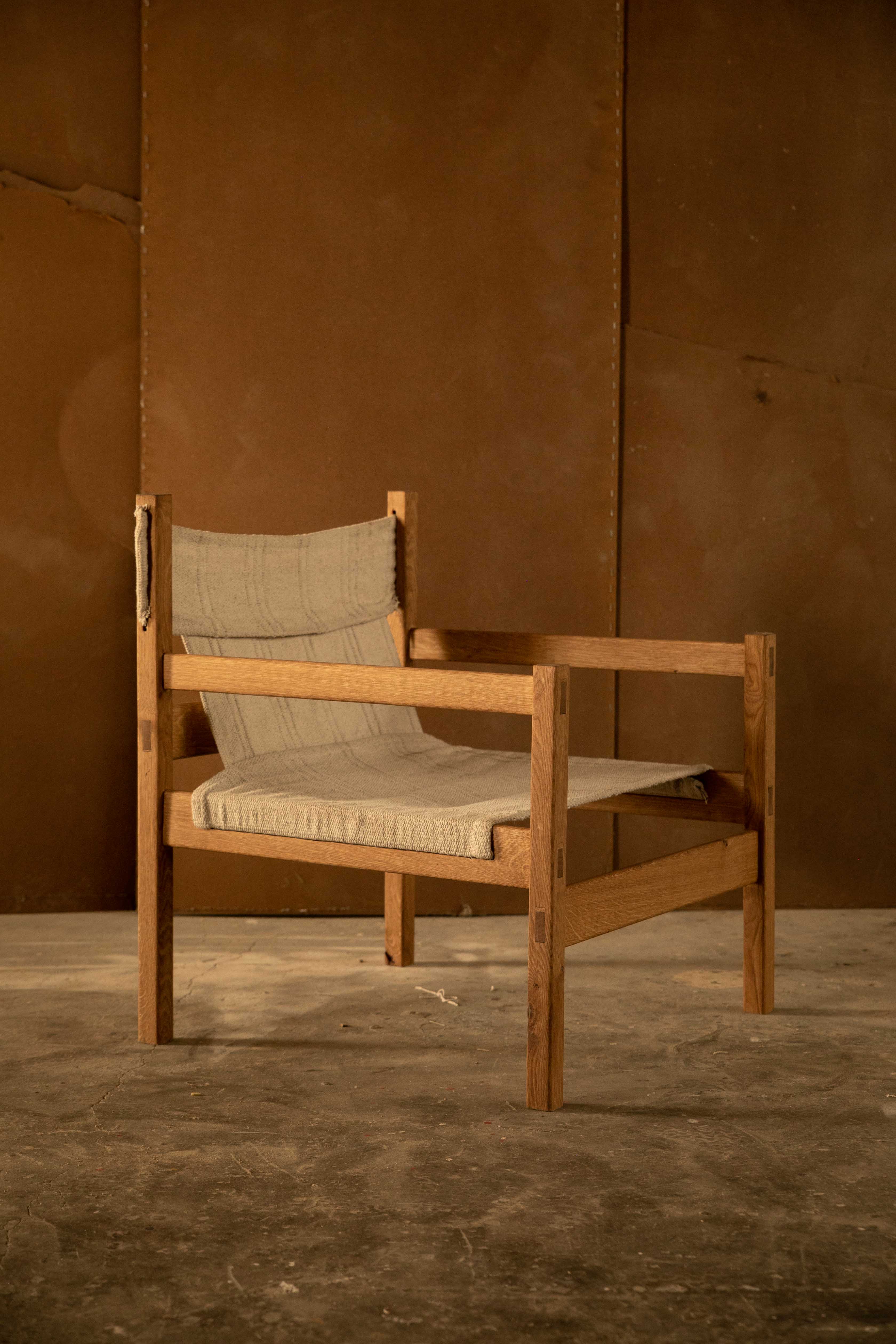Sillón de Roble y Tela